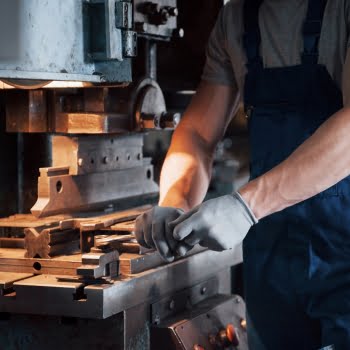 Quanto custa um torno mecânico? Confira os preços praticados no mercado
